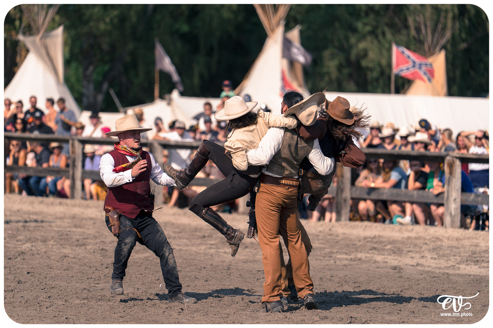 FESTIVAL POW WOW